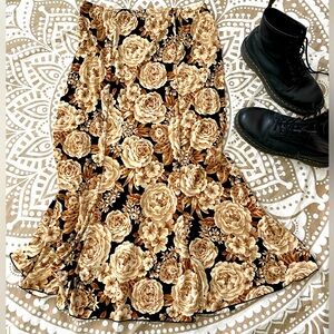 AMAZING Vintage 90’s 1990’s Floral Maxi Skirt